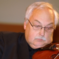 Dirigent in violist prof.Avsenek.